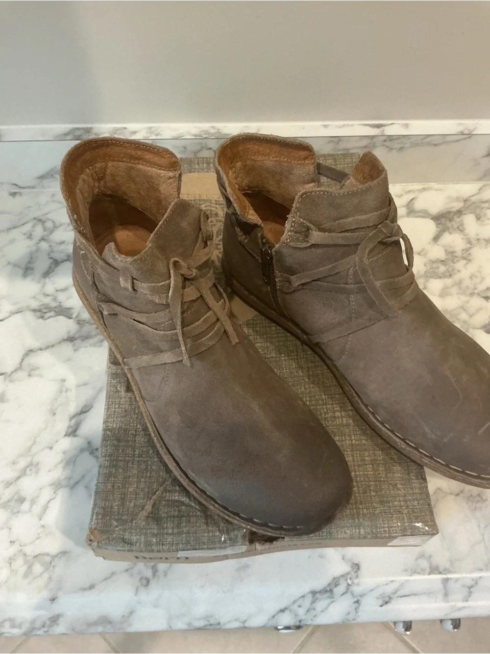 Born tarkiln distressed